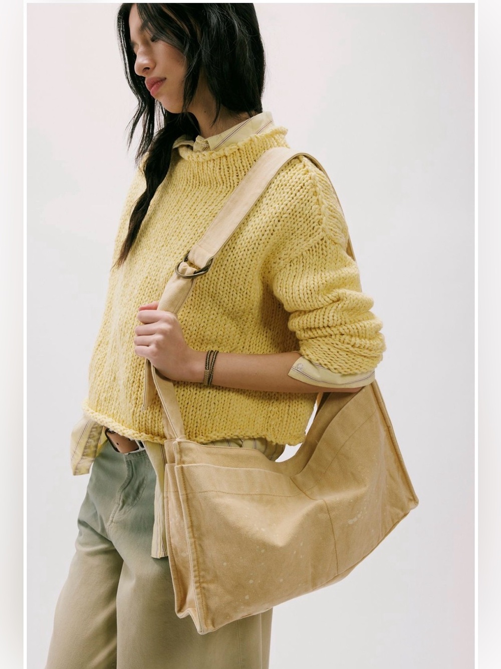 We The Free, Camp Crush Sling bag Canvas Shoulder Bag in neutral